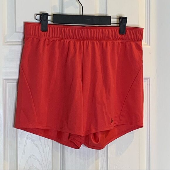 Nike Dri-Fit Red Shorts Size Small - Picture 10 of 11
